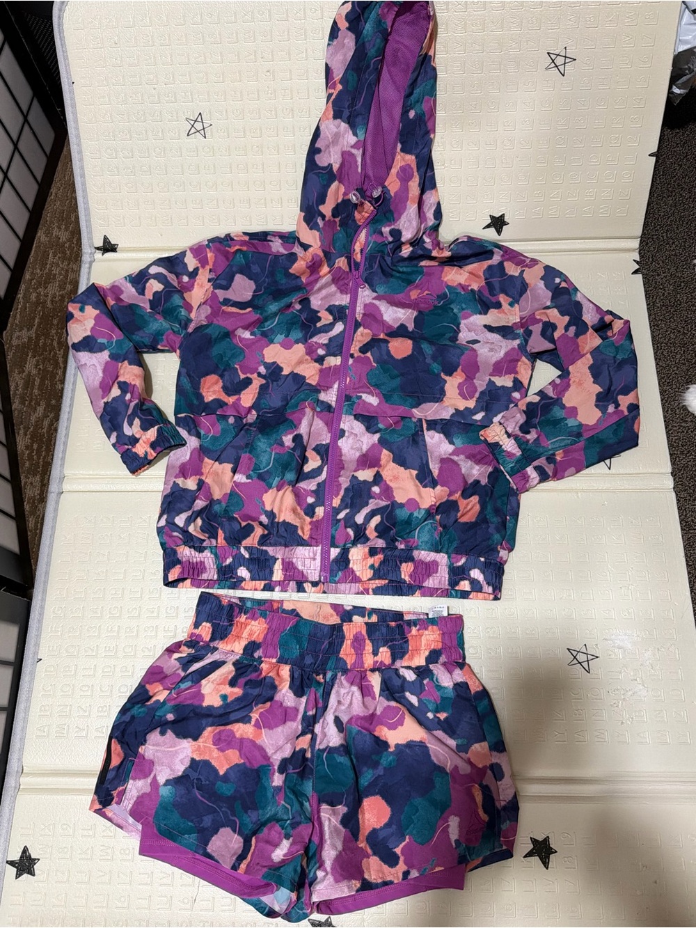 Reebok Purple Teal Pink Camo Athletic Hoodie & Shorts Set